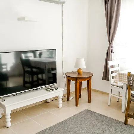 Guemuesluek House Apartment